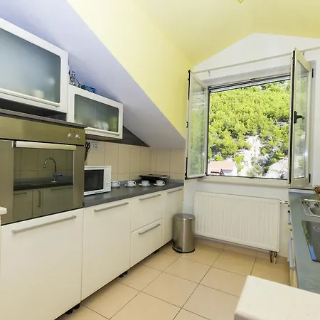 Appartement Mate Dugi Rat